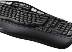 Logitech Wireless Wave Combo Mk550 With Keyboard and Laser Mouse