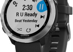 Garmin Forerunner 645 Music, GPS running watch with Garmin Pay contactless payments, wrist-based heart rate and music, Black band, 010-01863-20