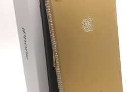 Apple iPhone 7 128 Gb - 24k Gold Plated - Unlocked - Sim free (Gold and Black with Crystals)