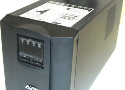 APC Smart-UPS SMT1500 1500VA 120V LCD UPS System