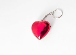 The Best Valentine's Day Gift Is The Gift Of Protection. Give Our Personal Red Heart Alarm To Your Loved Ones, Especially Great For The College Student. Easily Attaches to Purse/Backpack, Clothing, and Keys etc. with Its Key Ring Loop