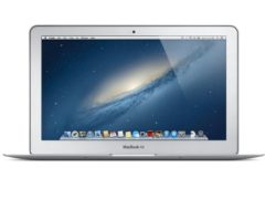 Apple MacBook Air MD711LL/A 11.6-Inch Laptop