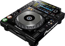 Pioneer CDJ-2000-NXS Digital DJ Turntable