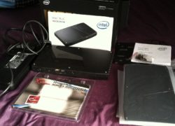 Intel NUC Kit NUC6i7KYK Mini PC BOXNUC6I7KYK1